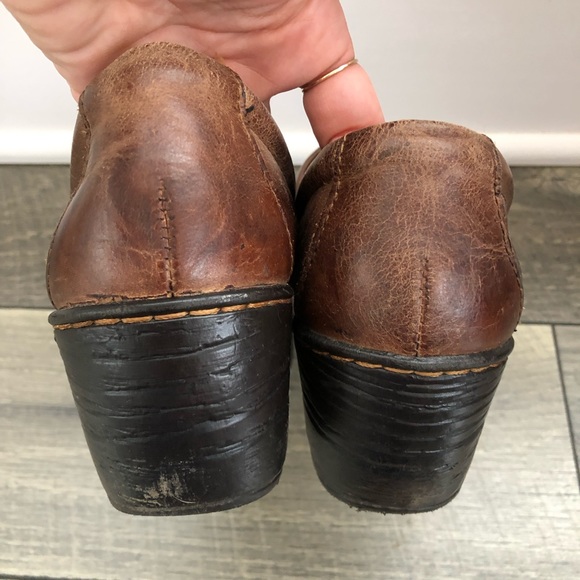 B.O.C. Clogs, brown leather upper size 8 - Picture 4 of 7